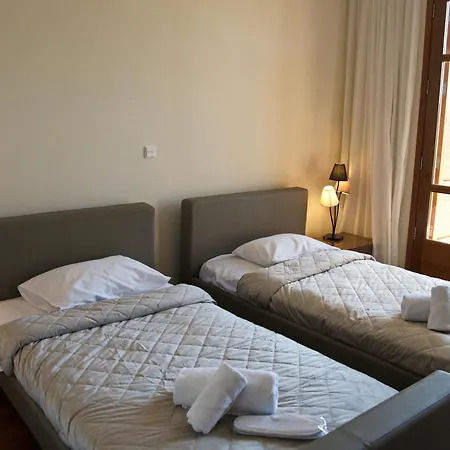 Villa 5-bedroom Aphrodite Hills Family V233