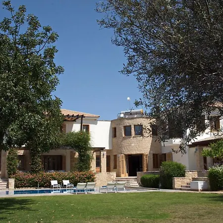 5-bedroom Aphrodite Hills Family V233 * Kouklia